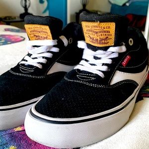 Levi Strauss & co. Womens black low-top skate shoes